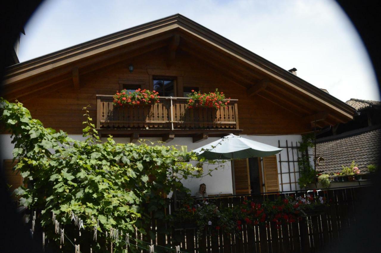 Apartmán Hof Am Brunnen Cornaiano Exteriér fotografie